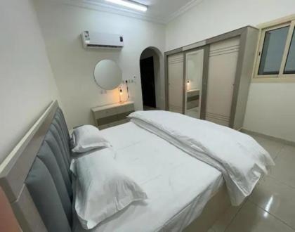 Luxurious Family 3 Bedrooms apartment 10 Mins Drive to Al-Masjid Nabawi - Qaswarah residence - image 10