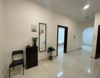 Luxurious Family 3 Bedrooms apartment 10 Mins Drive to Al-Masjid Nabawi - Qaswarah residence - image 6