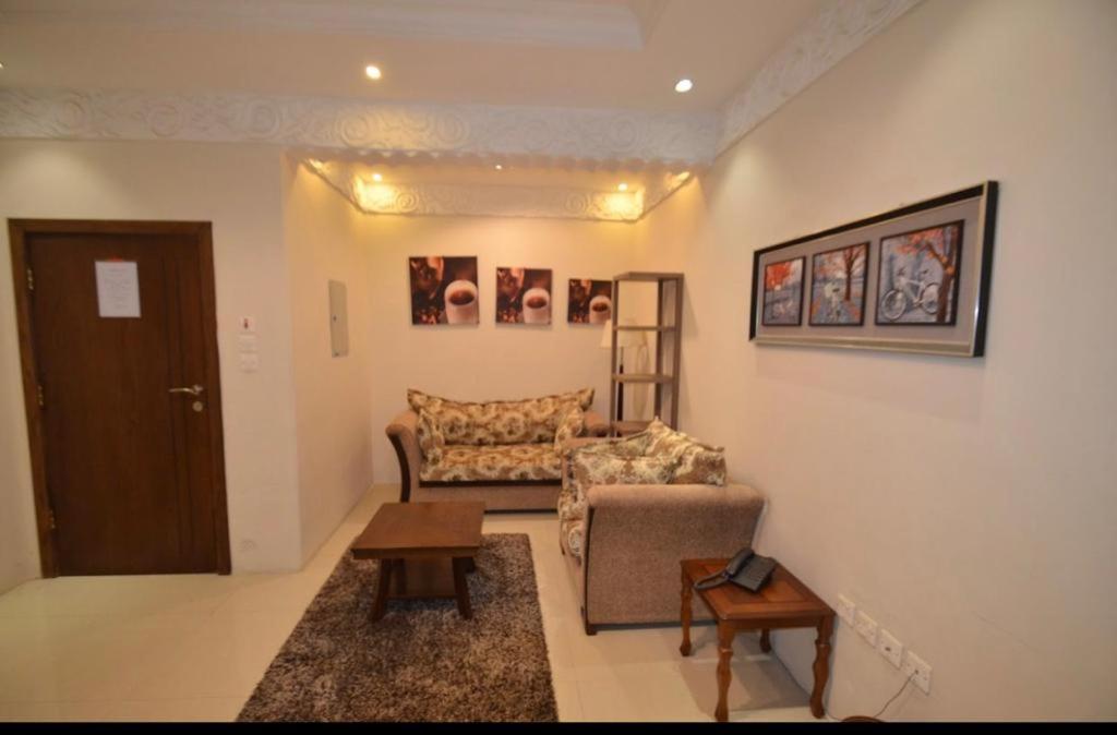 Farah Suites - image 7