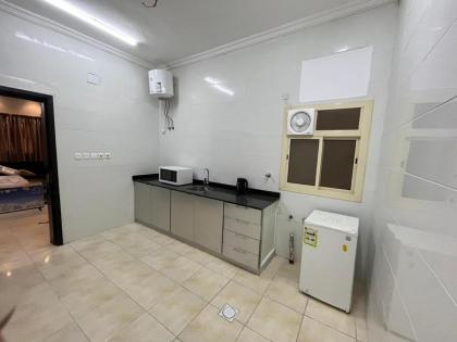 Modern Family Apartments 7 Mins Drive to Al Masjid Nabwi - Al Jamouat 2 - image 9