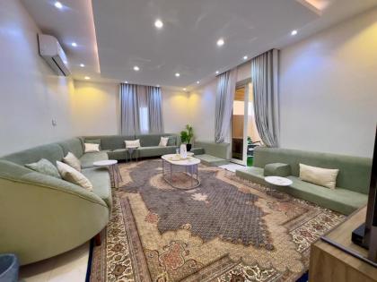 شقة العقيق عروة alaqeeq apartments - image 1