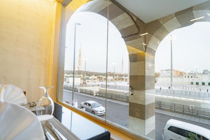 Emaar Elite Al Madina Hotel - image 8