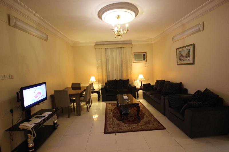 Al Mokhmalia Residential Units - image 2