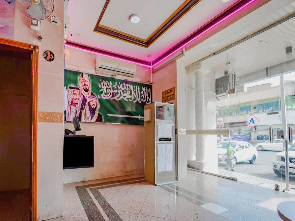 OYO 568 Al Eairy Apartment Madinah 3 - image 3