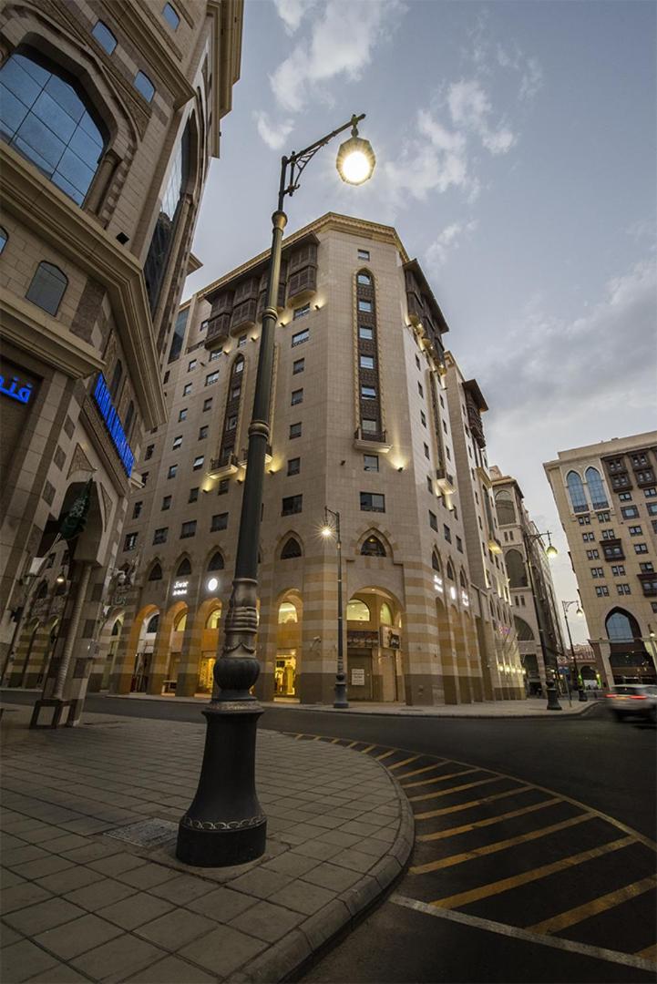 Jiwar Al Madina Hotel - image 2