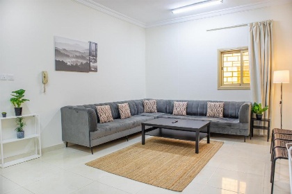 Luxurious Family 3 Bedrooms apartment 10 Mins Drive to Al-Masjid Nabawi - Qaswarah residence - image 20