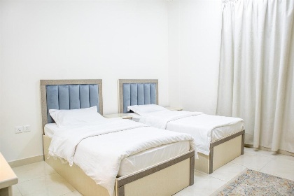 Luxurious Family 3 Bedrooms apartment 10 Mins Drive to Al-Masjid Nabawi - Qaswarah residence - image 3