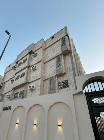 المنى للشقق المفروشة Almona Furnished Apartments - image 2